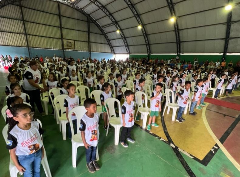 1ª formatura do Proerd em Diamantino reúne 280 alunos de escolas públicas